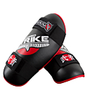 Shinguards Hayabusa Winged Strike Competition black