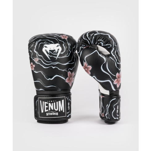 Venum X Tawanchay Боксерские перчатки черные, белые